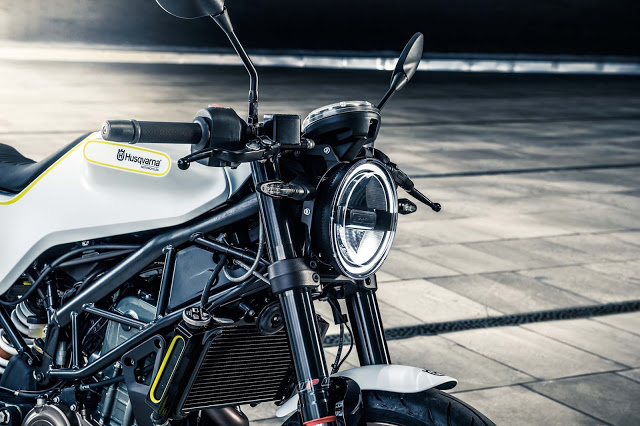 Husqvarna Vitpilen 401 Mihkel Külaots