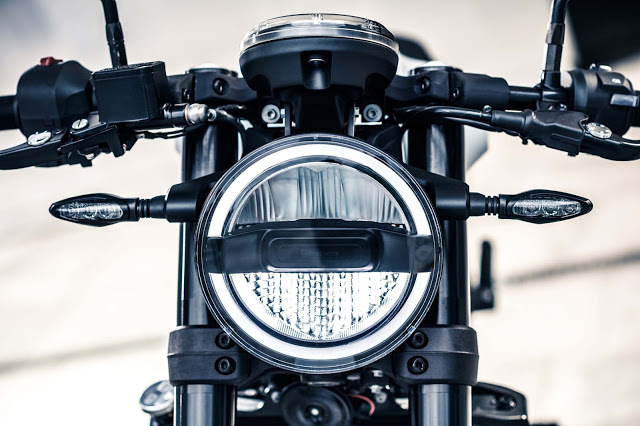 Husqvarna Vitpilen 401 Mihkel Külaots