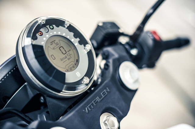 Husqvarna Vitpilen 401 Mihkel Külaots